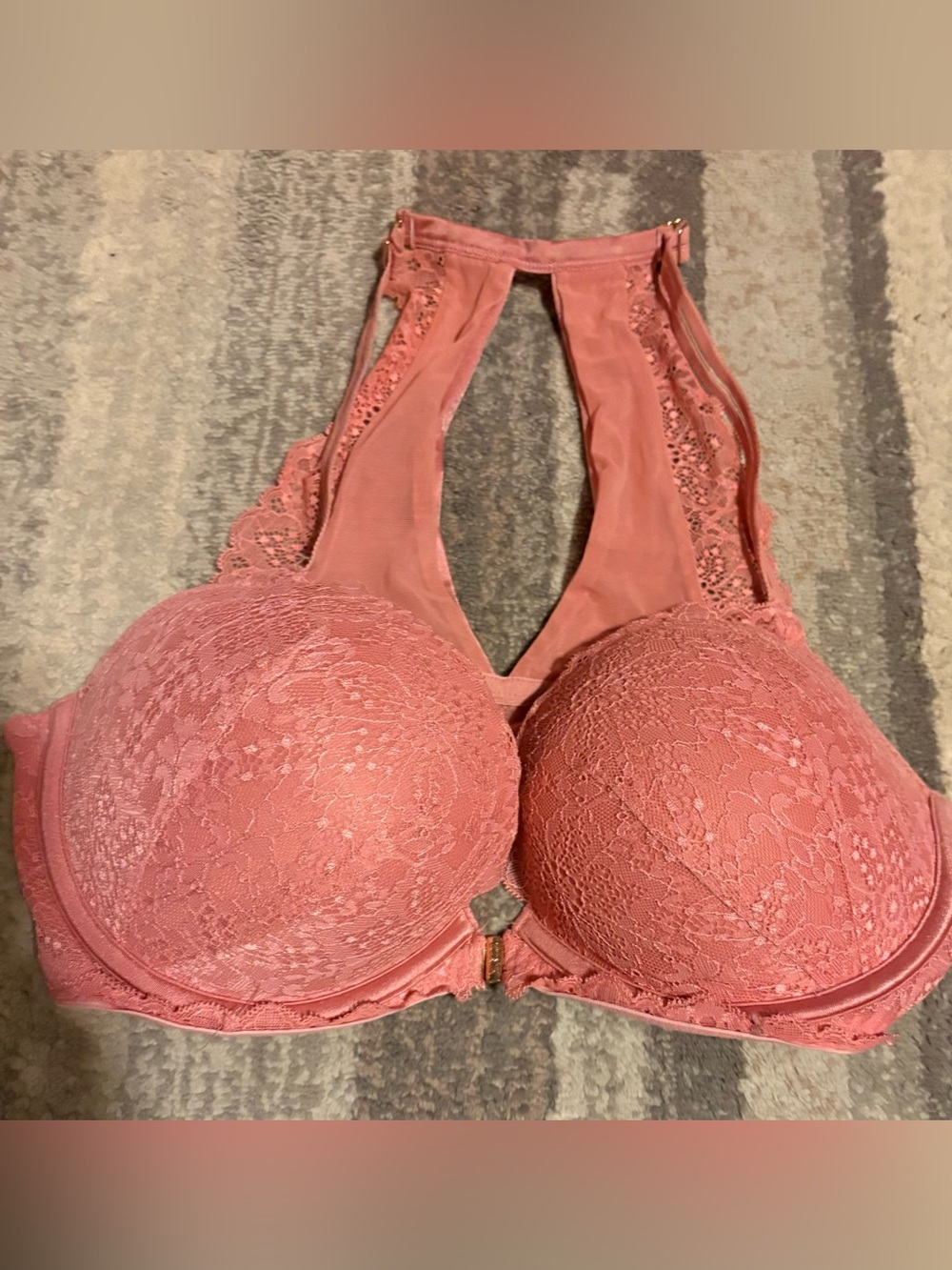 PINK Victoria's Secret Lace Push-Up Bra in Coral Pink